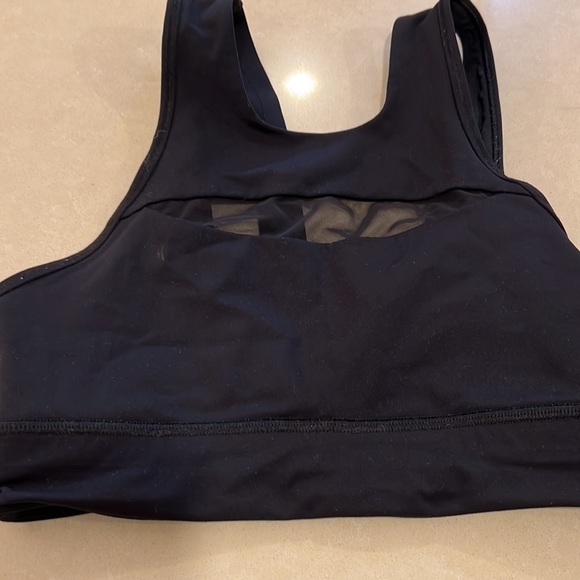 Sports bra - Picture 2 of 2